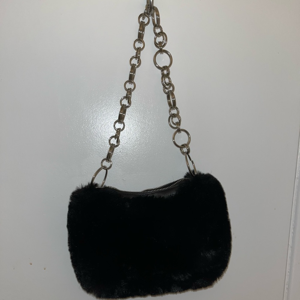 Fuzzy teddy bag with chain strap